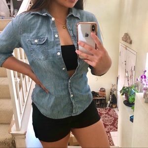 🎍Chambray Button Down